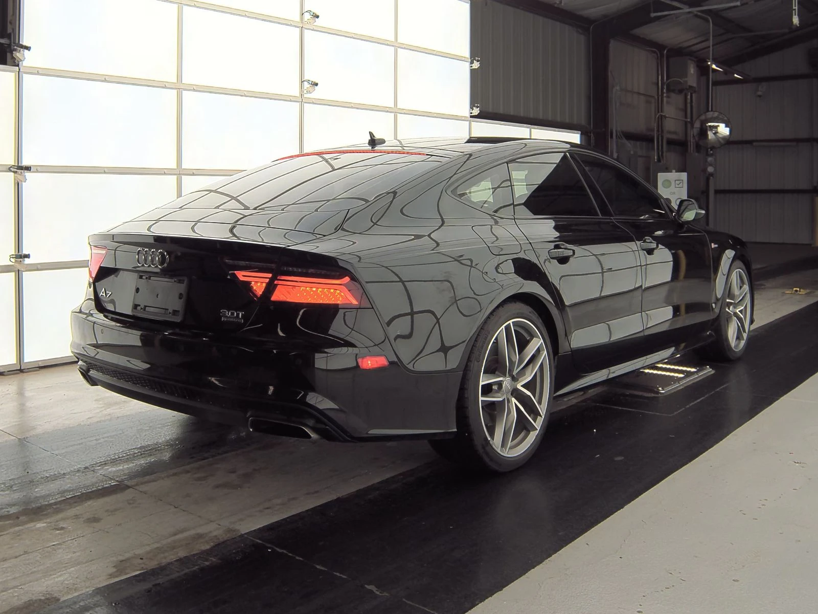Audi A7 Premium Plus* Matrix* BOSE* 4-зонов* Black Optic*  - изображение 5