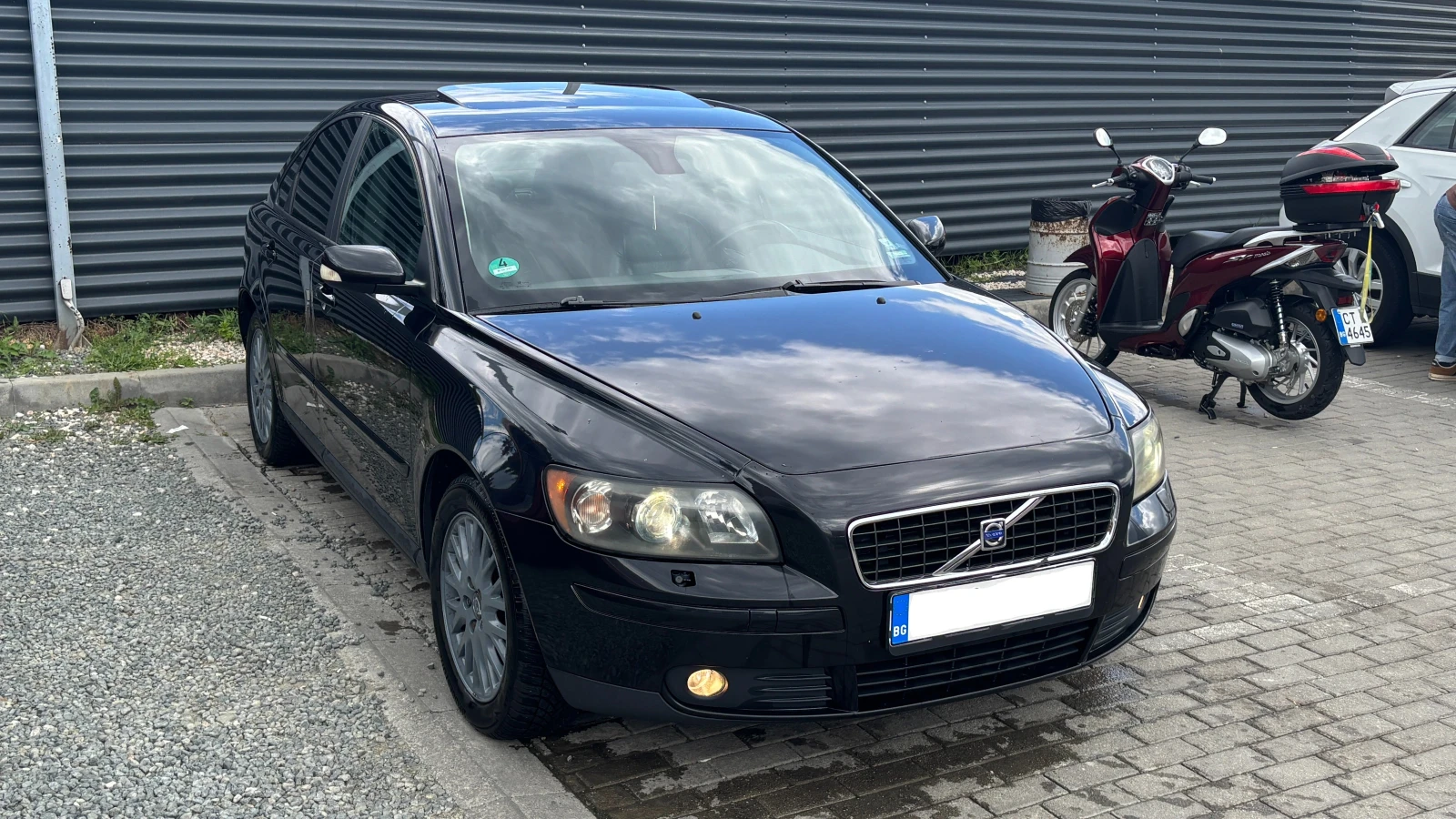 Volvo S40 2.4 - изображение 2