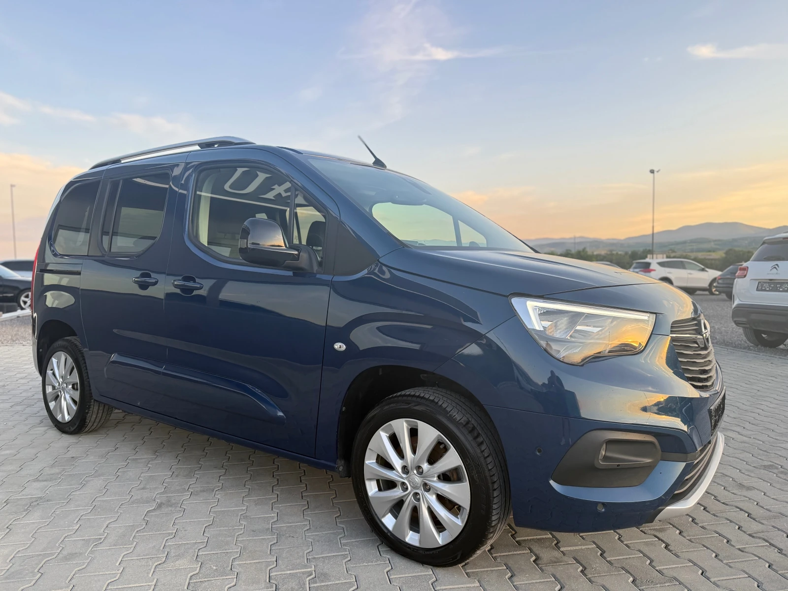 Opel Combo 1.5 tdci life Собствен лизинг !!! - изображение 3