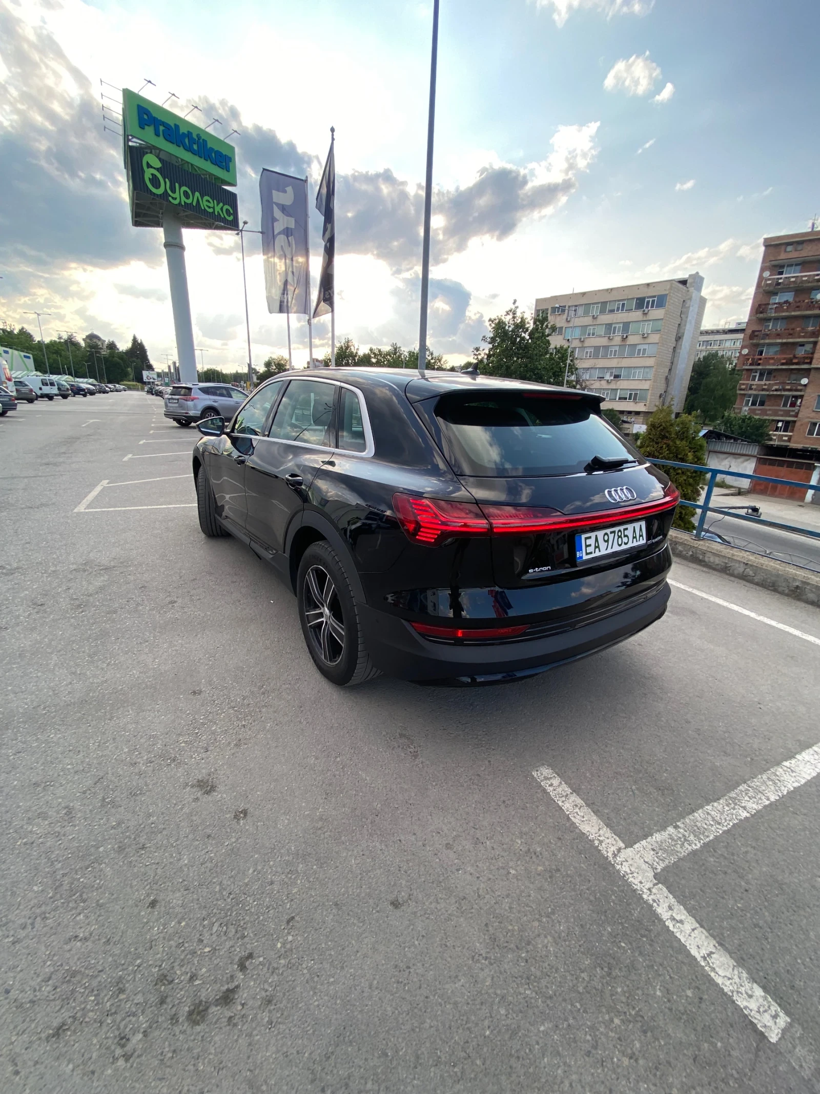 Audi E-Tron  E-tron 50 Quattro - изображение 5