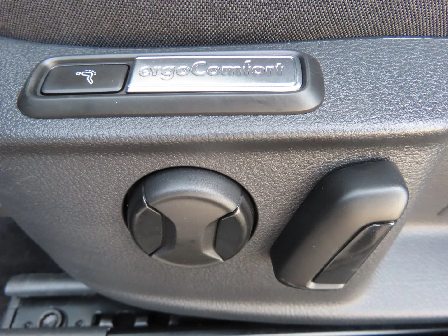 VW Passat Business 2.0 TDI SCR DSG | Mobile.bg � ����������� 6