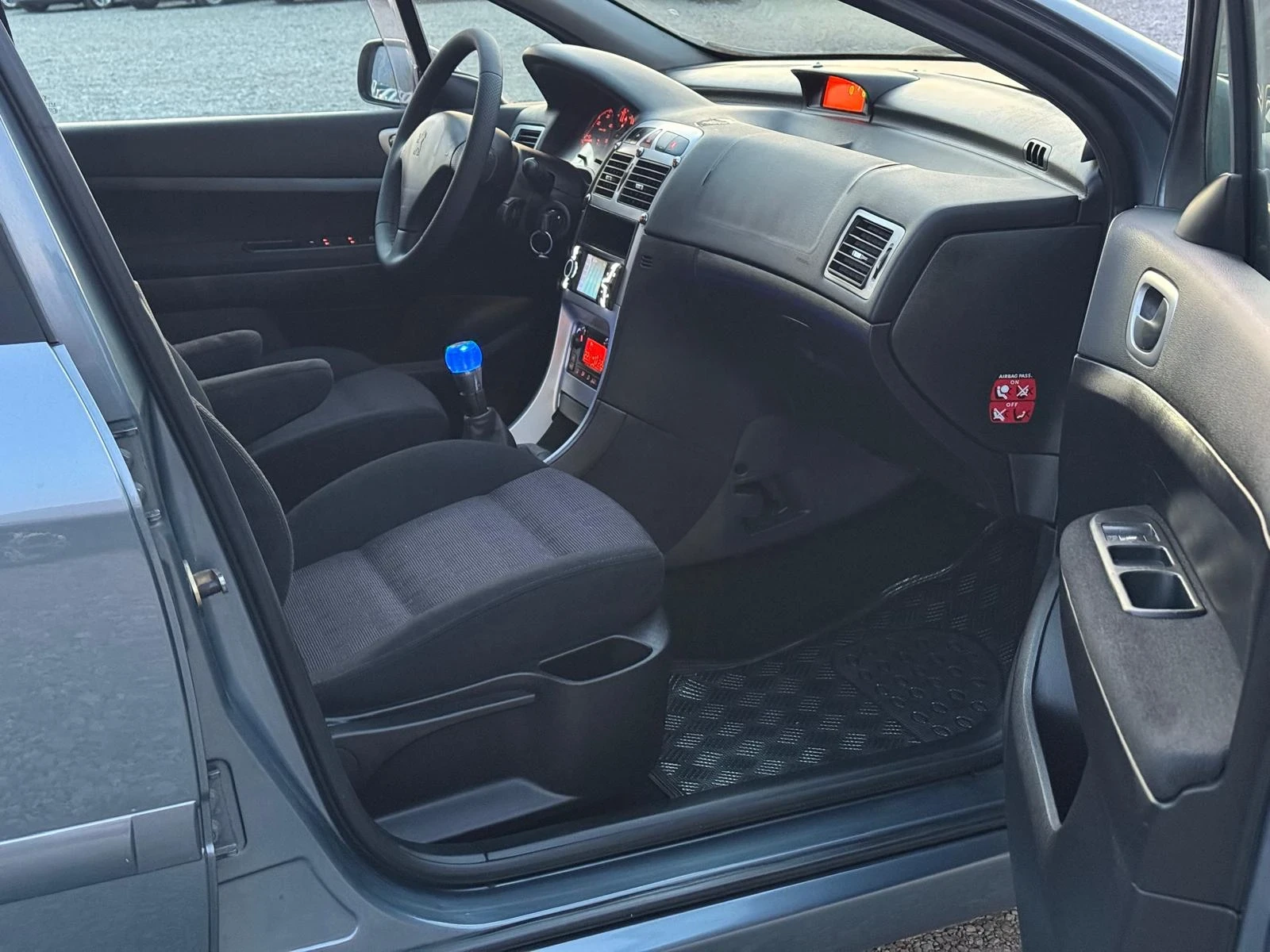 Peugeot 307 1.6HDI/Италия/ 234 000км | Mobile.bg — изображение 12