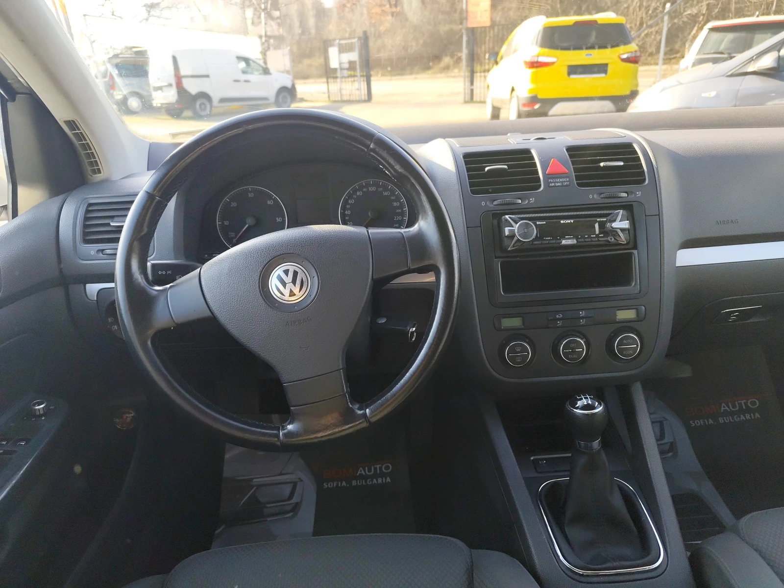 VW Golf 1.9TDi* KLIMATRONIK*  - изображение 8