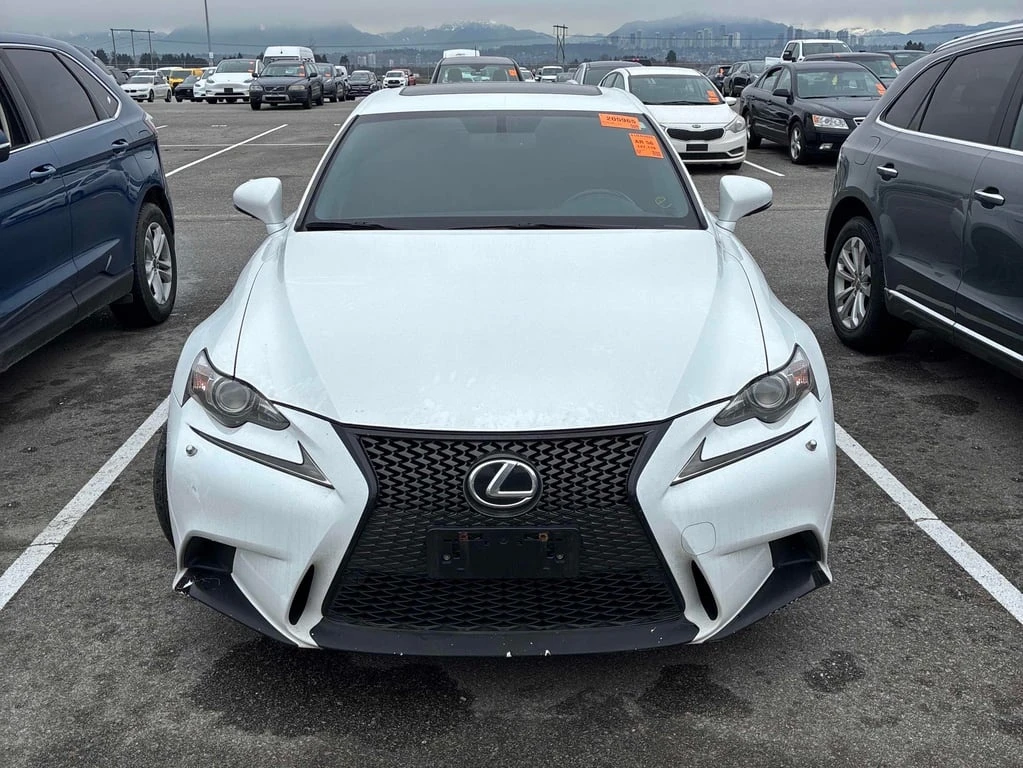 Lexus IS 350 * 4dr Sdn AWD * CARFAX * БЕЗ ПЪРВОНАЧАЛНА ВНОСКА - изображение 2