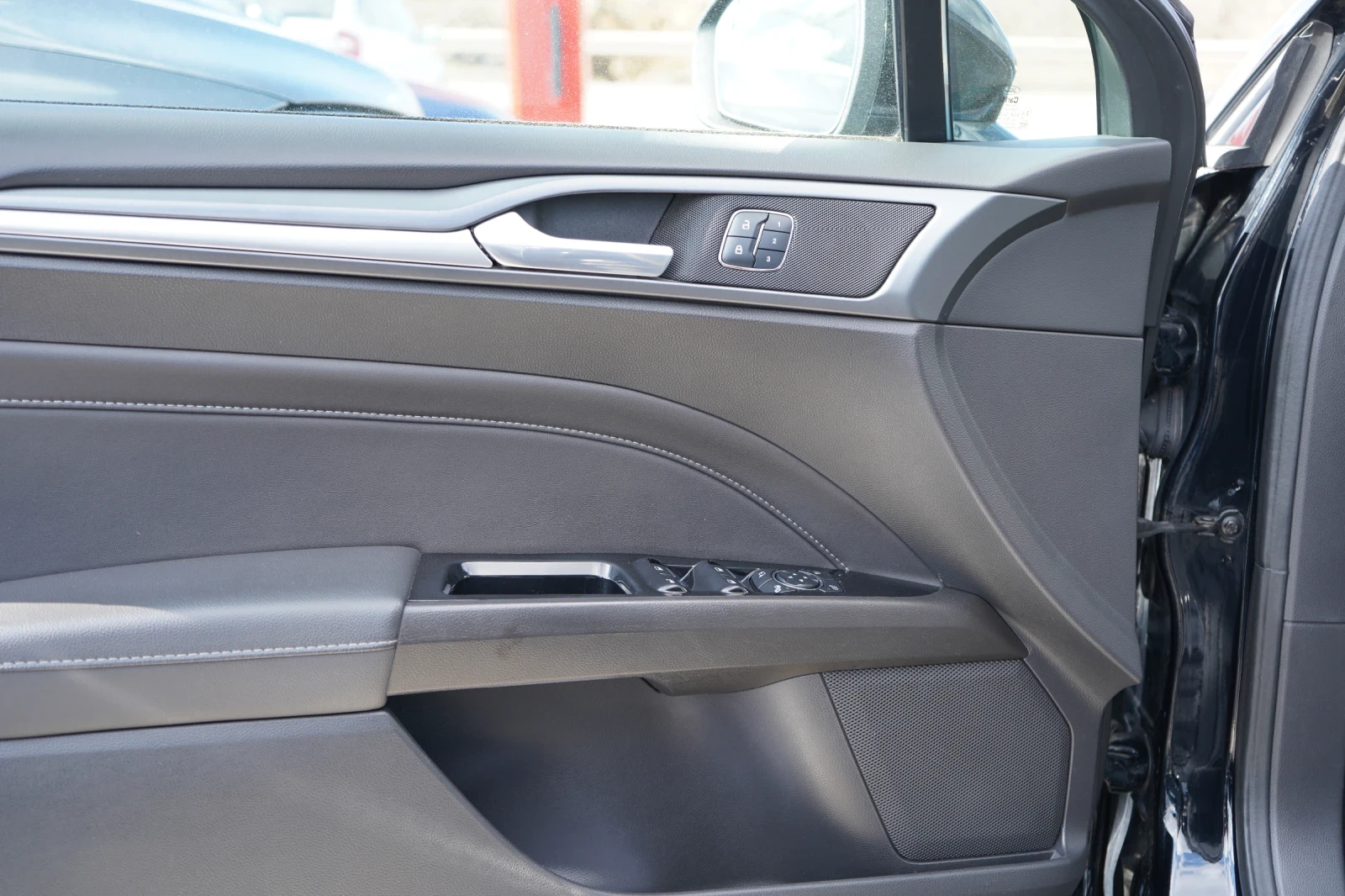 Ford Mondeo TITANIUM-S* DISTR* MEMORY* KEYLESS* CAM* CARPLAY*  - изображение 7