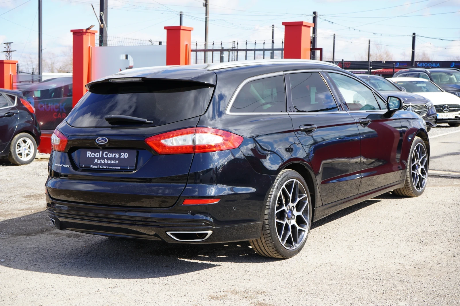 Ford Mondeo TITANIUM-S* DISTR* MEMORY* KEYLESS* CAM* CARPLAY*  - изображение 4