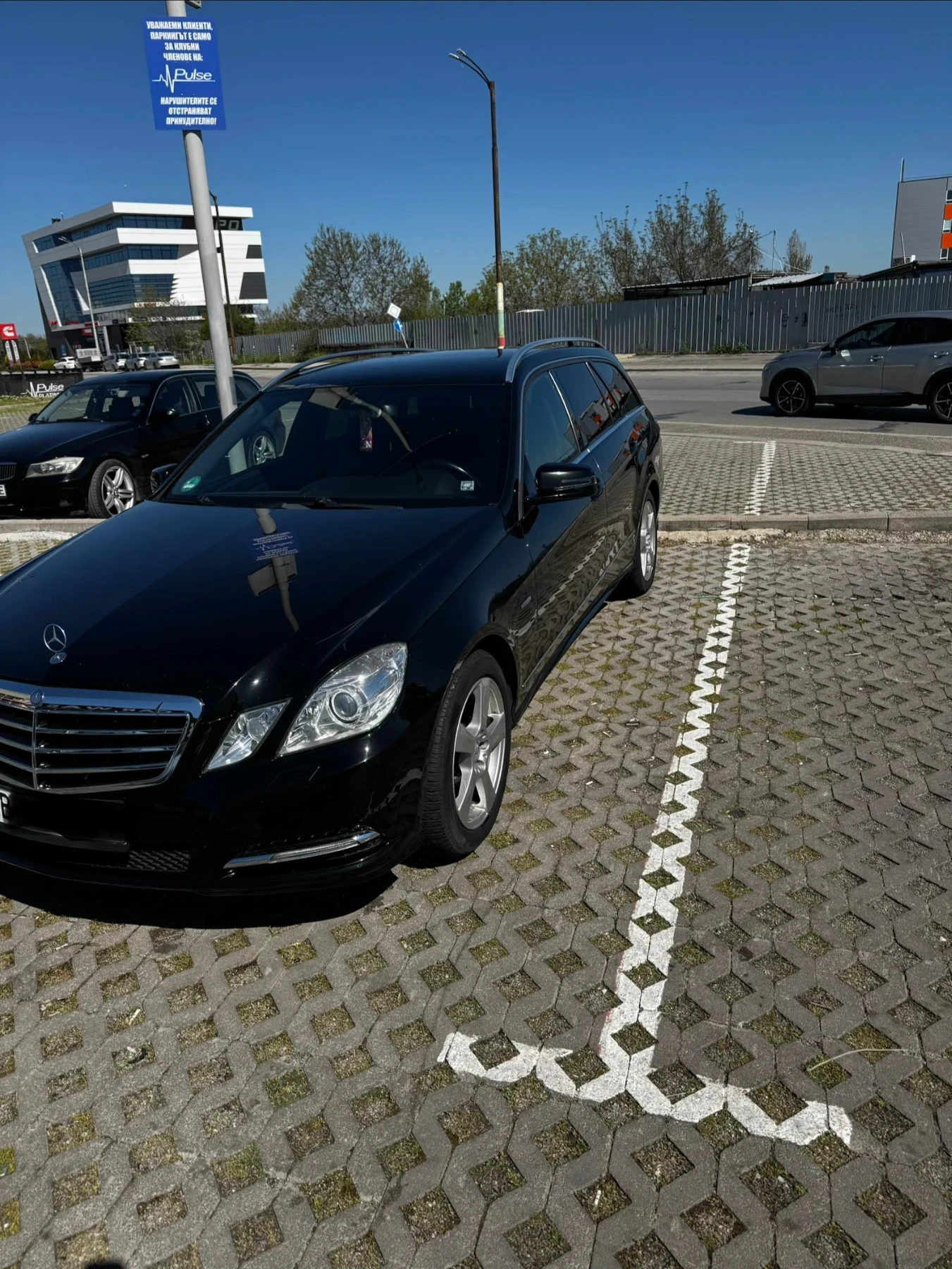 Mercedes-Benz E 350 4Matik, снимка 13 - Автомобили и джипове - 54170778