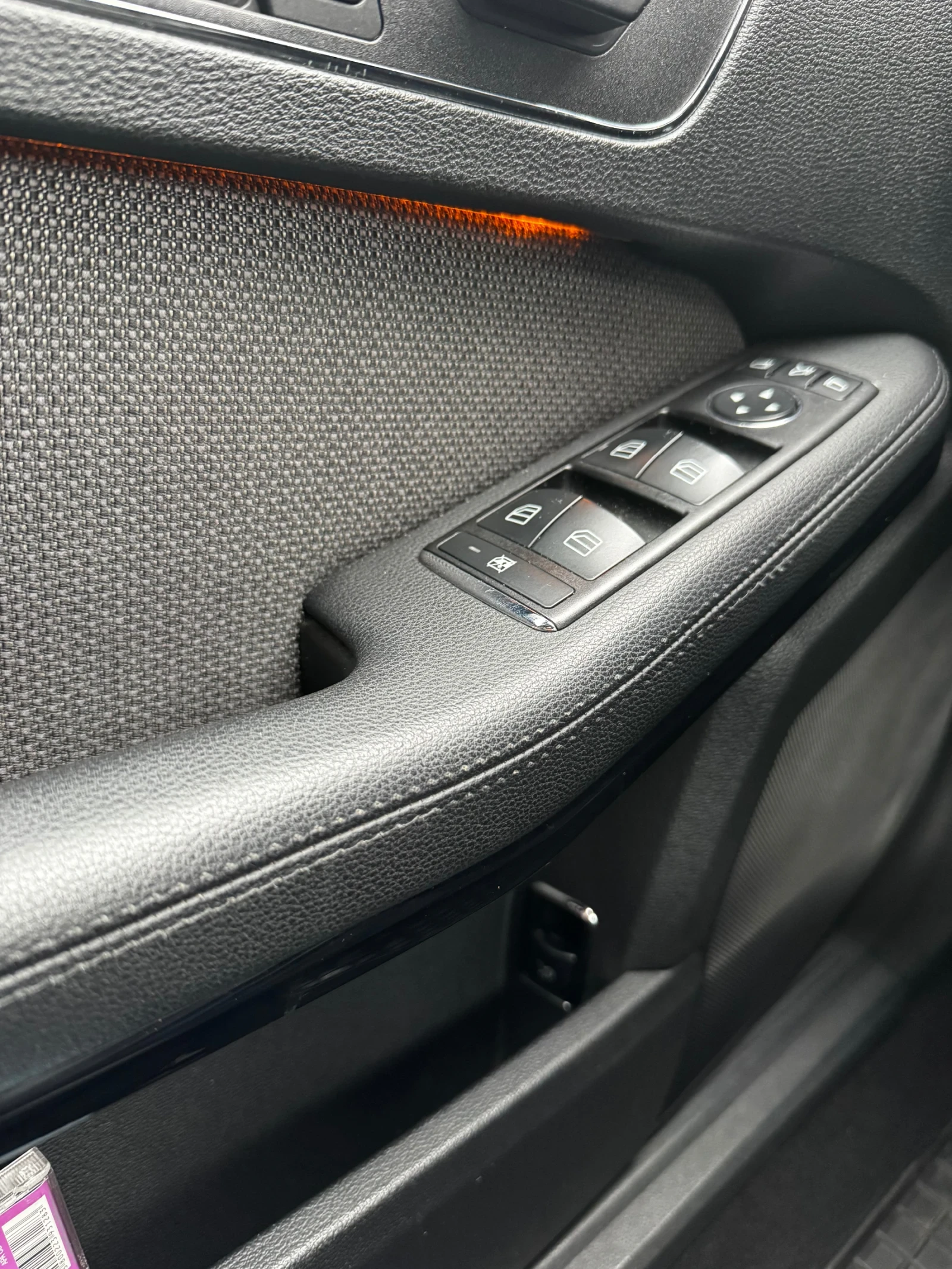 Mercedes-Benz E 350 4Matik, снимка 13 - Автомобили и джипове - 54170778