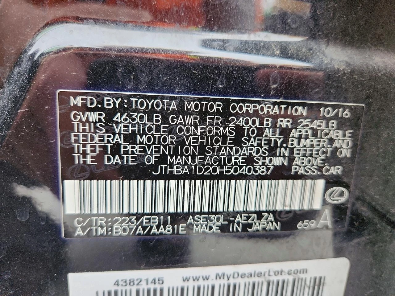 Lexus IS 200 2.0l T, снимка 12 - Автомобили и джипове - 54731022