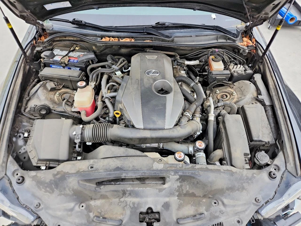 Lexus IS 200 2.0l T, снимка 11 - Автомобили и джипове - 54731022