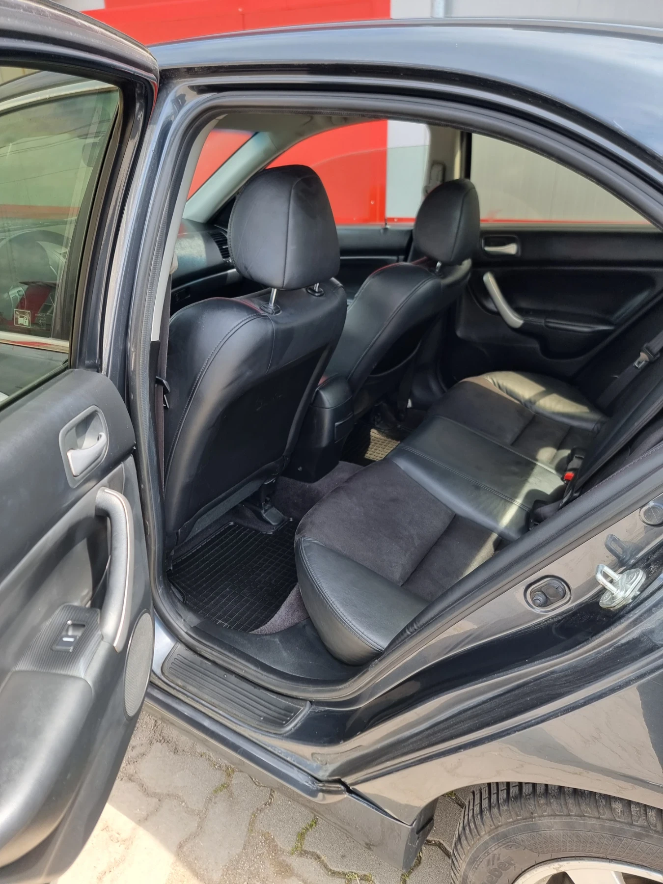 Honda Accord 2.0 LPG, снимка 14 - Автомобили и джипове - 54972083