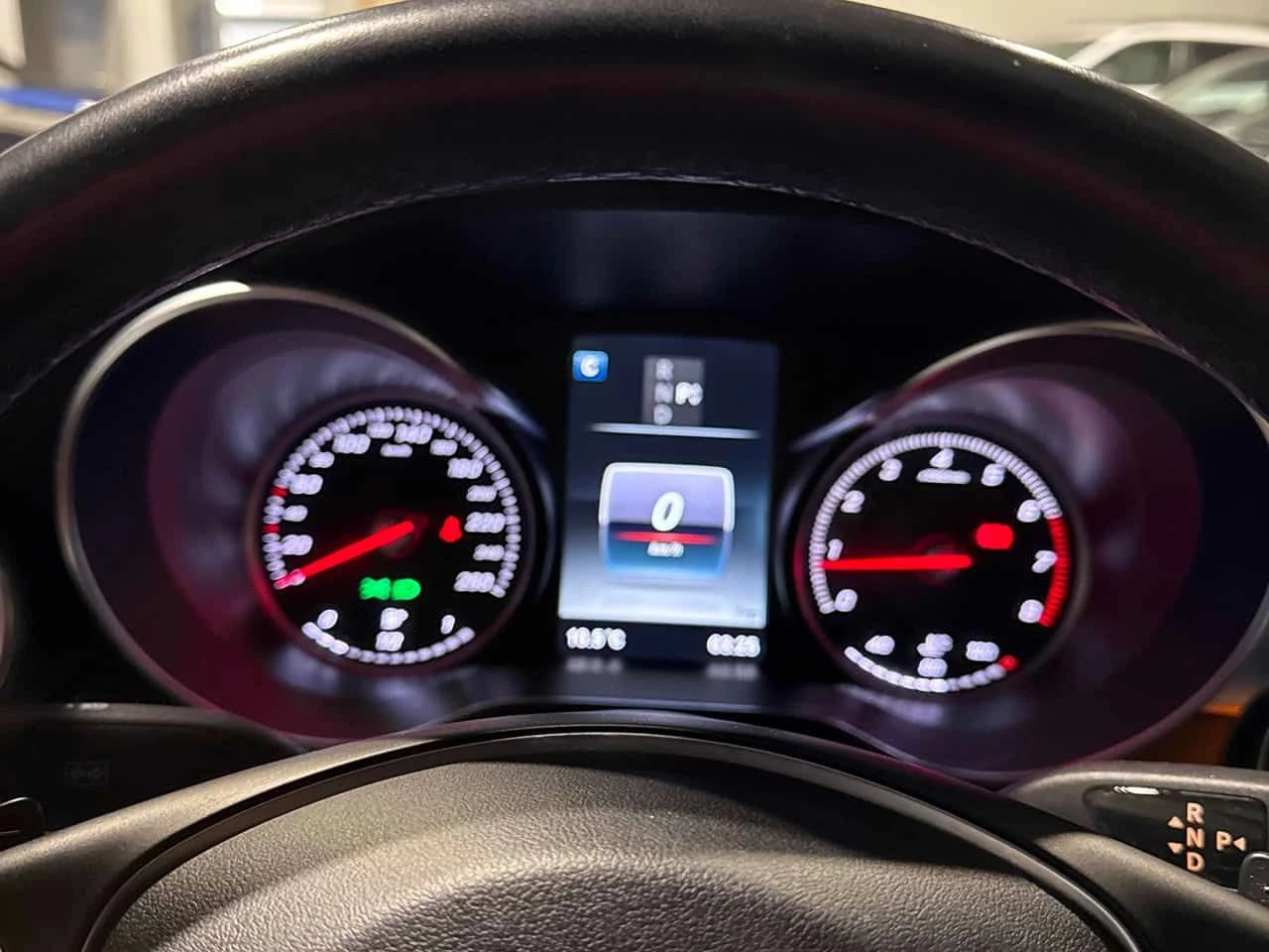 Mercedes-Benz C 300 4MATIC/BURMESTER/KEYLESS/360/ПРЕДСТАВИТЕЛСТВО, снимка 8 - Автомобили и джипове - 55062804