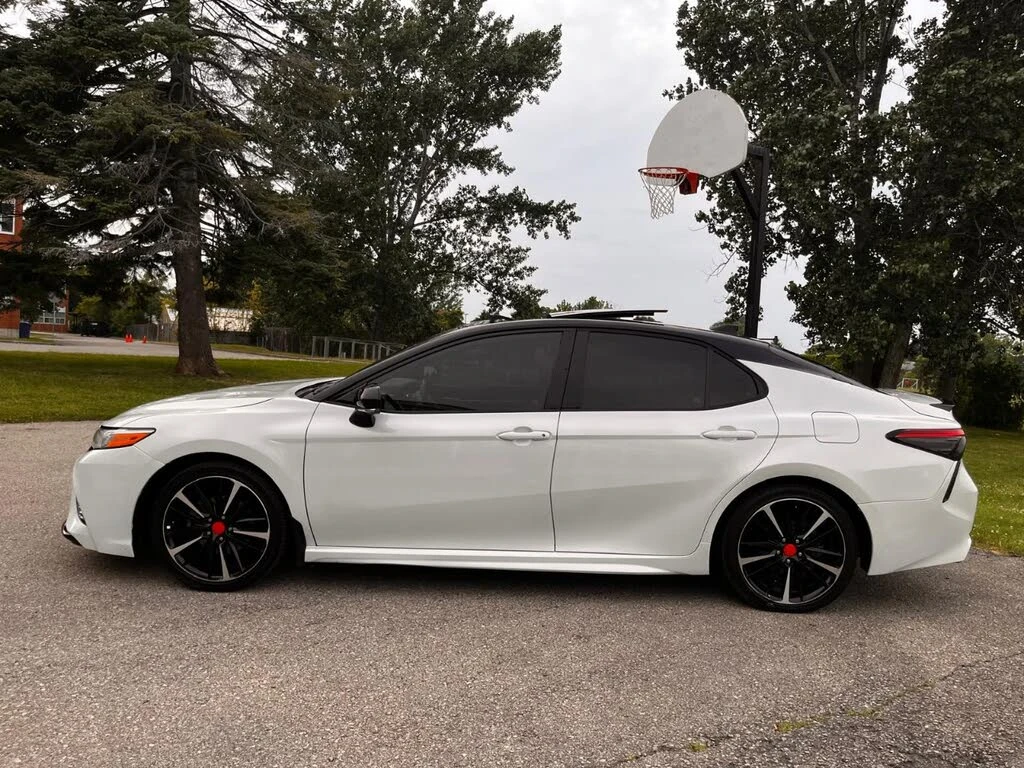 Toyota Camry XSE, снимка 4 - Автомобили и джипове - 55445496