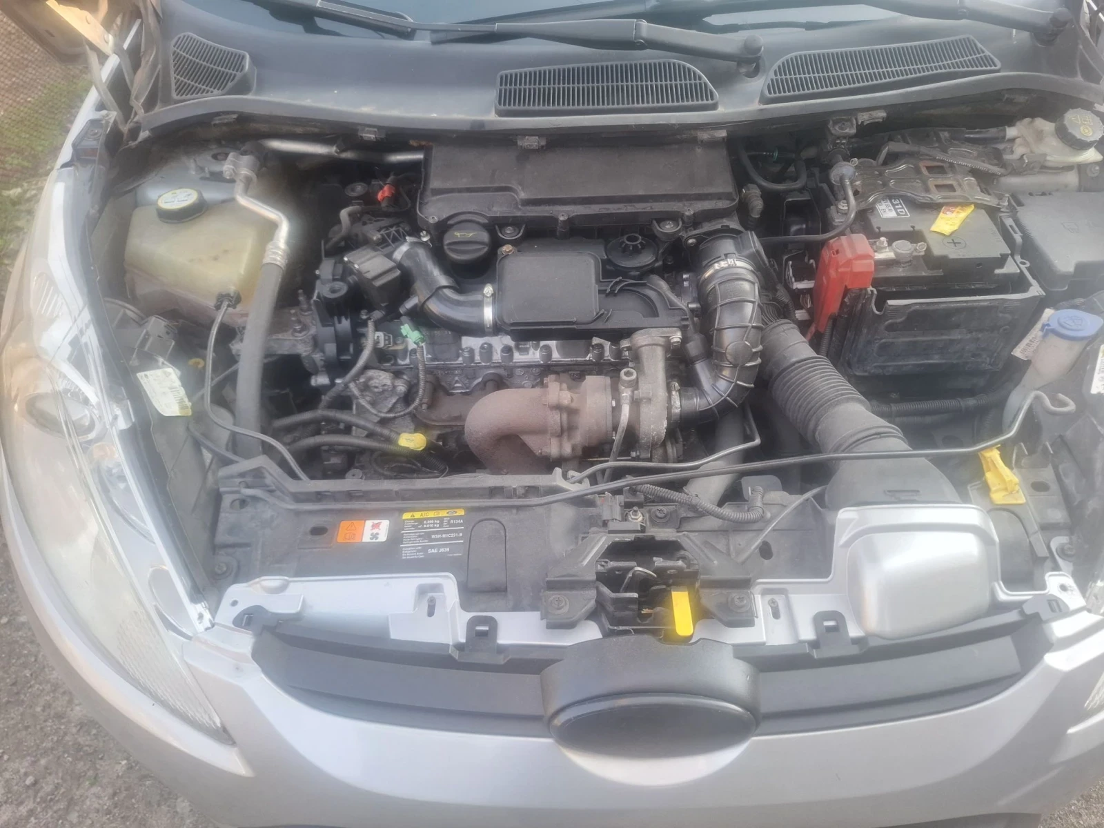 Ford Fiesta 1.4TDCI, снимка 8 - Автомобили и джипове - 55592378