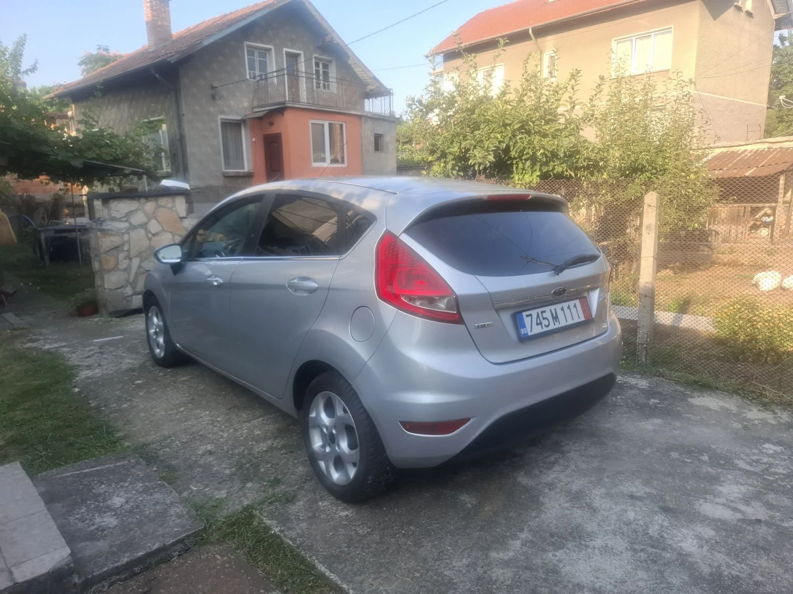 Ford Fiesta 1.4TDCI, снимка 5 - Автомобили и джипове - 55592378