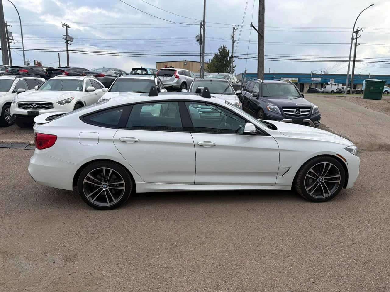 BMW 340 Gran Turismo xDrive * CARFAX * HARMAN * HEAD UP * , снимка 3 - Автомобили и джипове - 56304541