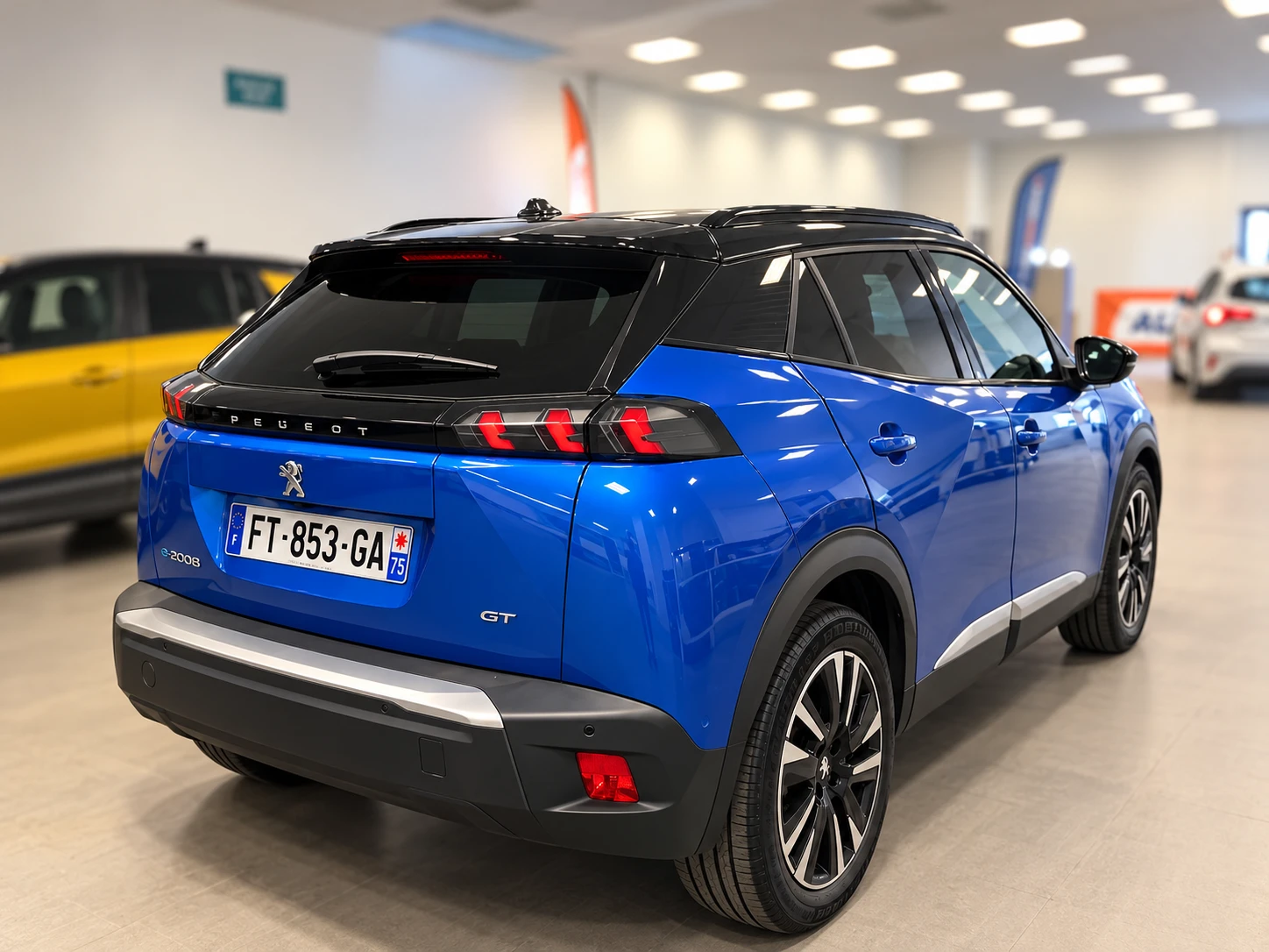 Peugeot 2008 GT FULL EXTRA ПАНОРАМА ЛИЗИНГ, снимка 3 - Автомобили и джипове - 56502729
