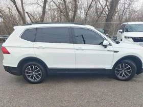 VW Tiguan * Comfortline * CARFAX * ПОДГРЕВИ * KEYLESS * , снимка 3