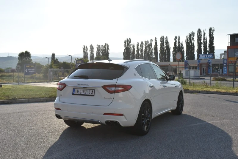 Maserati Levante Q4, снимка 3 - Автомобили и джипове - 47059457