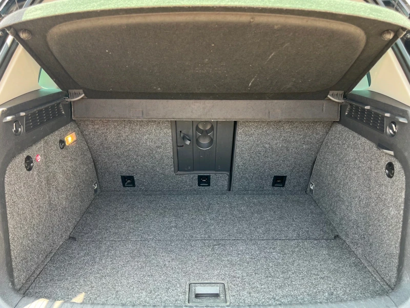 VW Tiguan 2.0TDI-4х4 Лизинг през Уникредит по 365лв, снимка 14 - Автомобили и джипове - 50604287