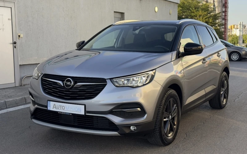 Opel Grandland X 130кс. Autom. 82хил.км.Lane assist Camera, снимка 3 - Автомобили и джипове - 51386859