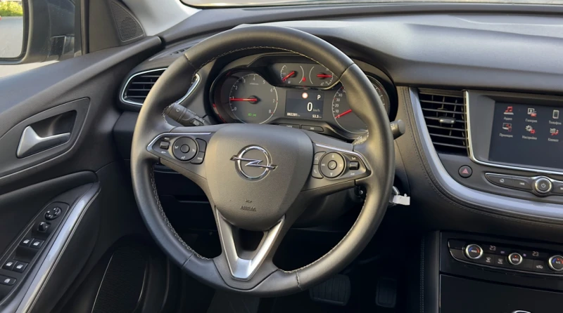 Opel Grandland X 130кс. Autom. 82хил.км.Lane assist Camera, снимка 9 - Автомобили и джипове - 51386859
