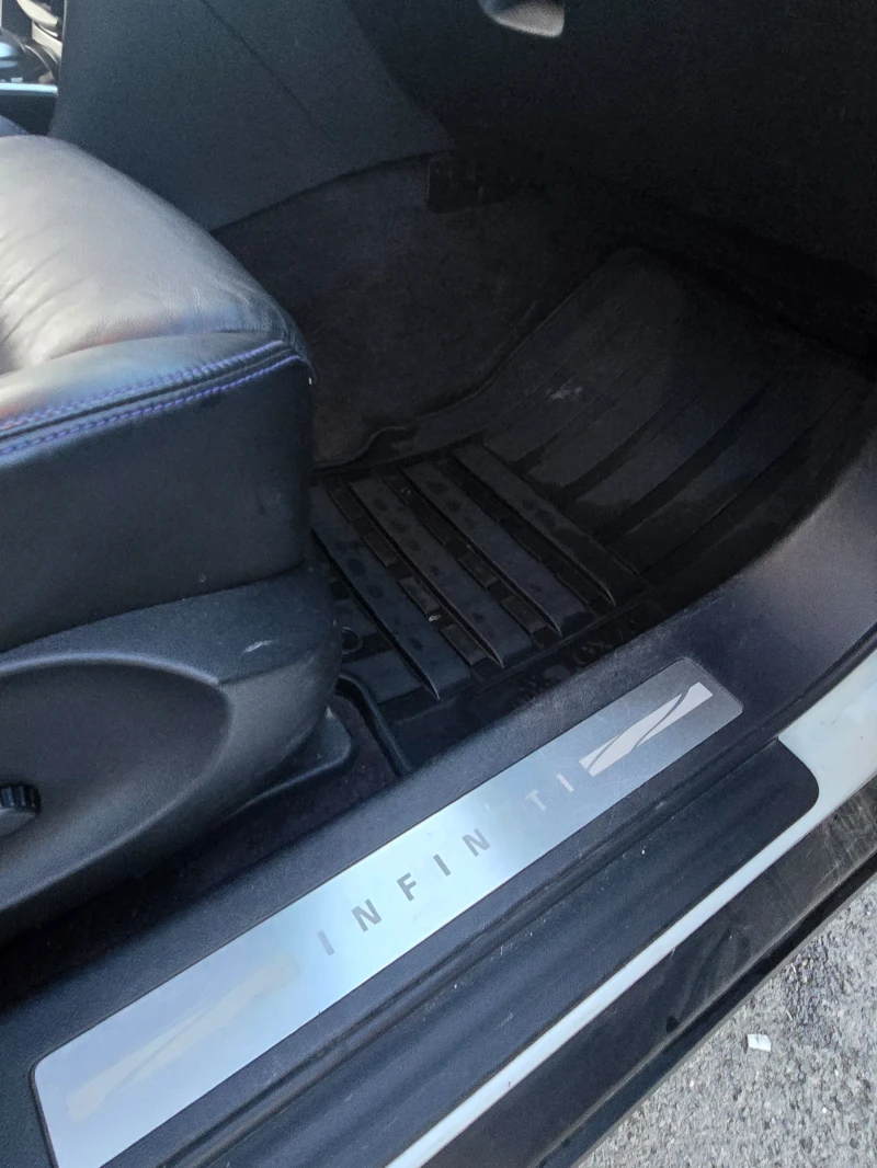 Infiniti QX70 QX70s, снимка 13 - Автомобили и джипове - 52864570