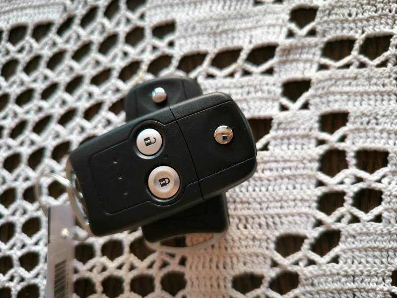 Honda Cr-v 2.2i-detec, снимка 17 - Автомобили и джипове - 52349687