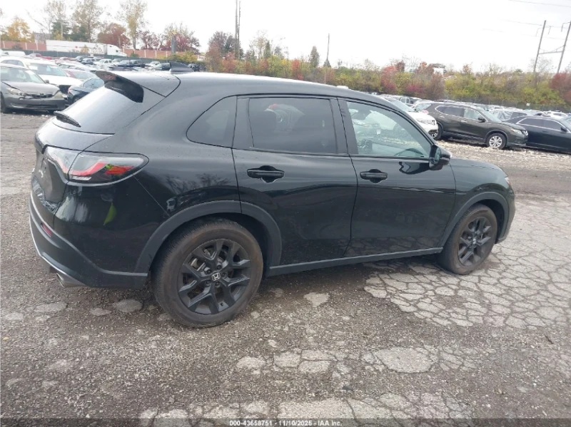 Honda Hr-v AWD* SPORT* DIGITAL* ПОДГРЕВ* 20ХИЛ.КМ, снимка 6 - Автомобили и джипове - 52910302