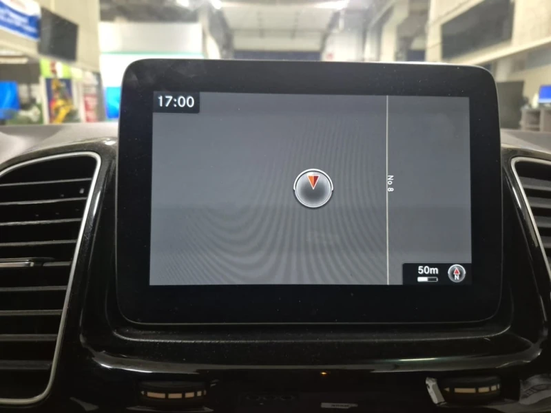 Mercedes-Benz GLE * 350D * CARFAX * БЕЗ ПЪРВОНАЧАЛНА ВНОСКА, снимка 10 - Автомобили и джипове - 52935792