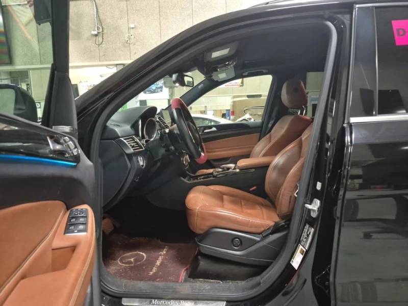 Mercedes-Benz GLE * 350D * CARFAX * БЕЗ ПЪРВОНАЧАЛНА ВНОСКА, снимка 5 - Автомобили и джипове - 52935792