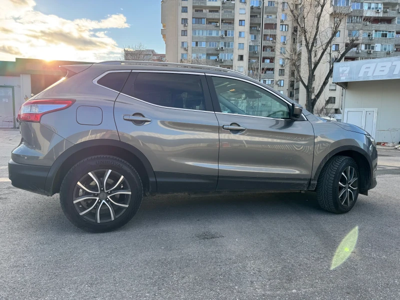 Nissan Qashqai 1.5DCI Панорама , снимка 8 - Автомобили и джипове - 53502647