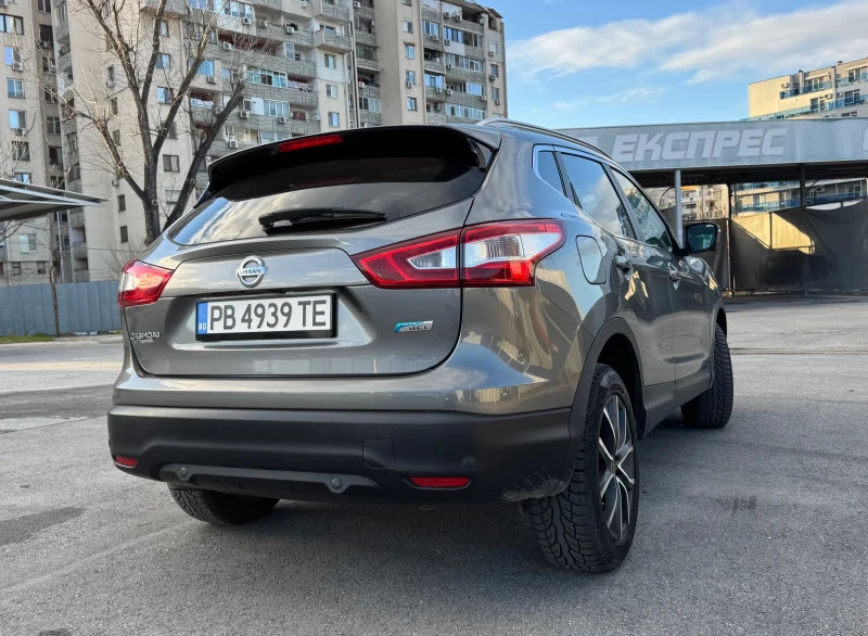 Nissan Qashqai 1.5DCI Панорама , снимка 4 - Автомобили и джипове - 53502647