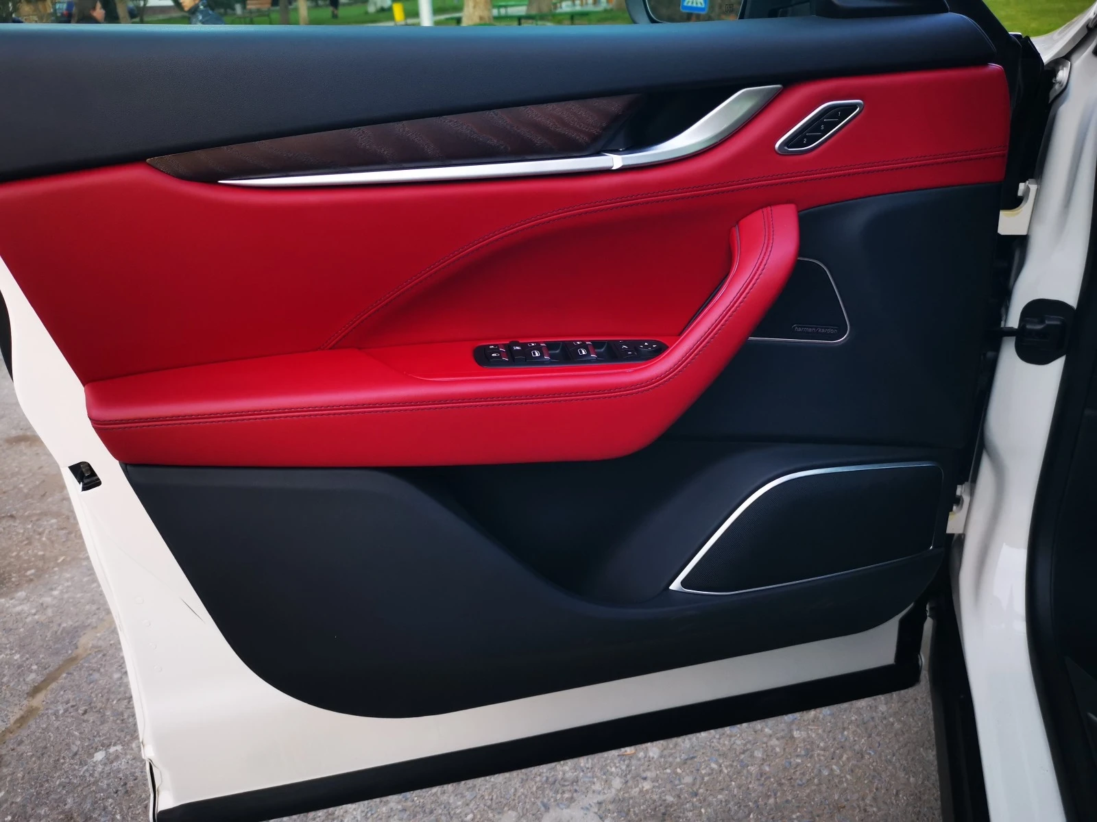 Maserati Levante Q4 | Mobile.bg   11