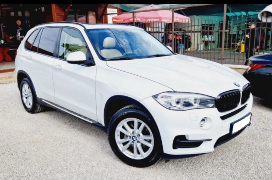 BMW X5 3.0X-DRIVE/LINE-ASSST/KEYLESS-ENTRY/ПЪЛНА СЕРВ.ИСТ - изображение 3