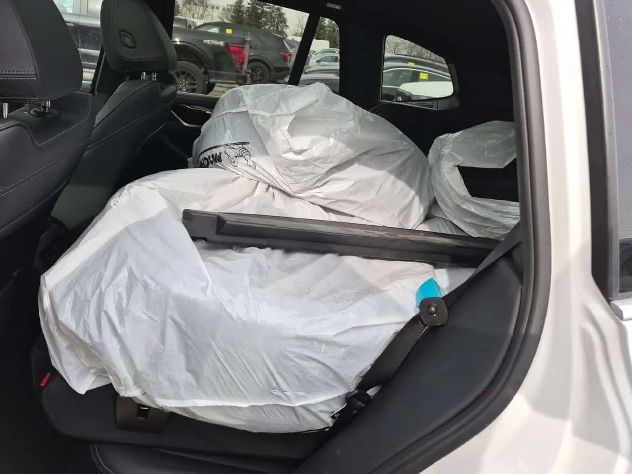 BMW X3 * XDRIVE30I * CARFAX * ПОДГРЕВИ* 360 КАМЕРА* ПАНО, снимка 15 - Автомобили и джипове - 53708793