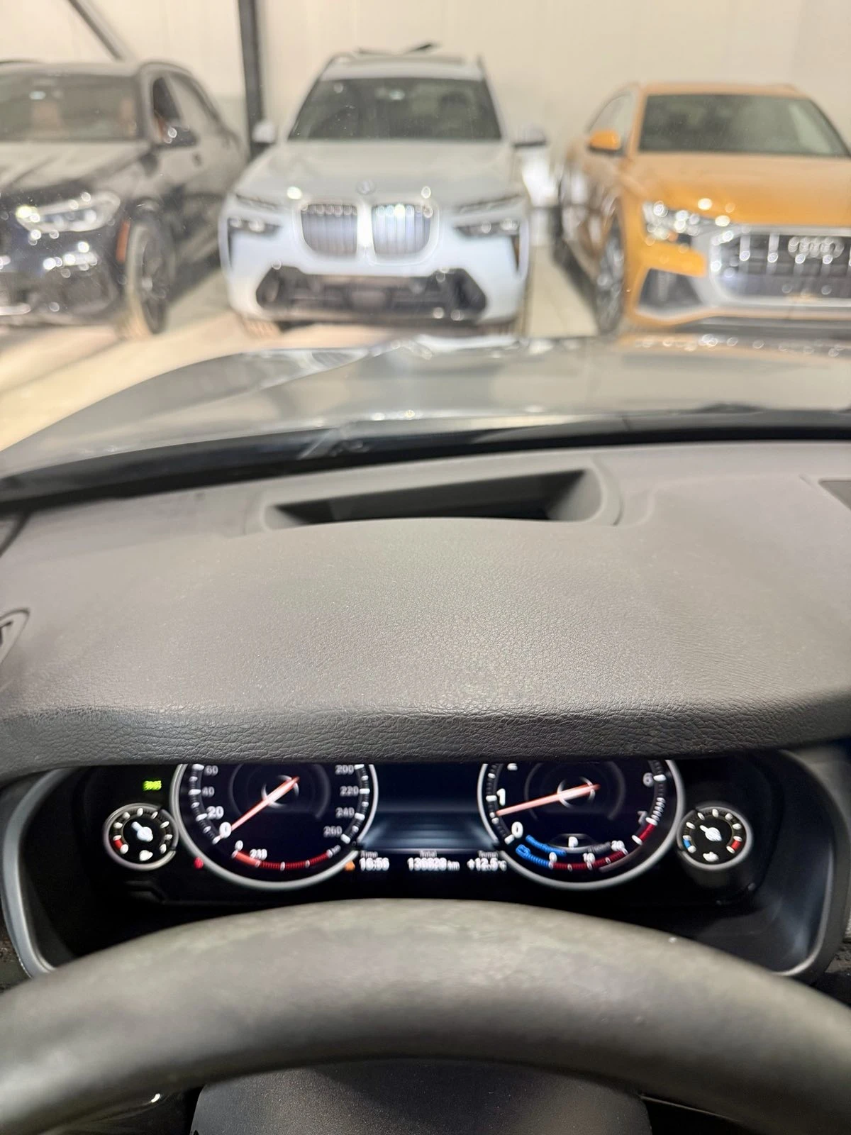 BMW X5 35i xDrive M Package Shadow Line, снимка 15 - Автомобили и джипове - 53816205