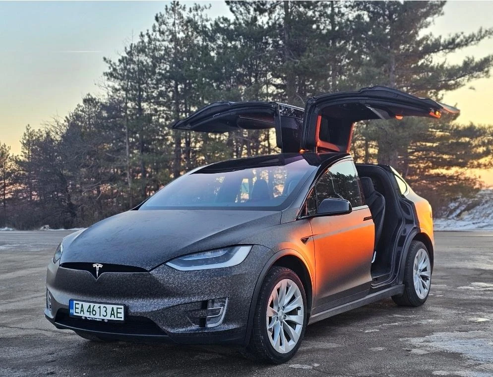 Tesla Model X X90D Long Range 7 места, снимка 9 - Автомобили и джипове - 54131754