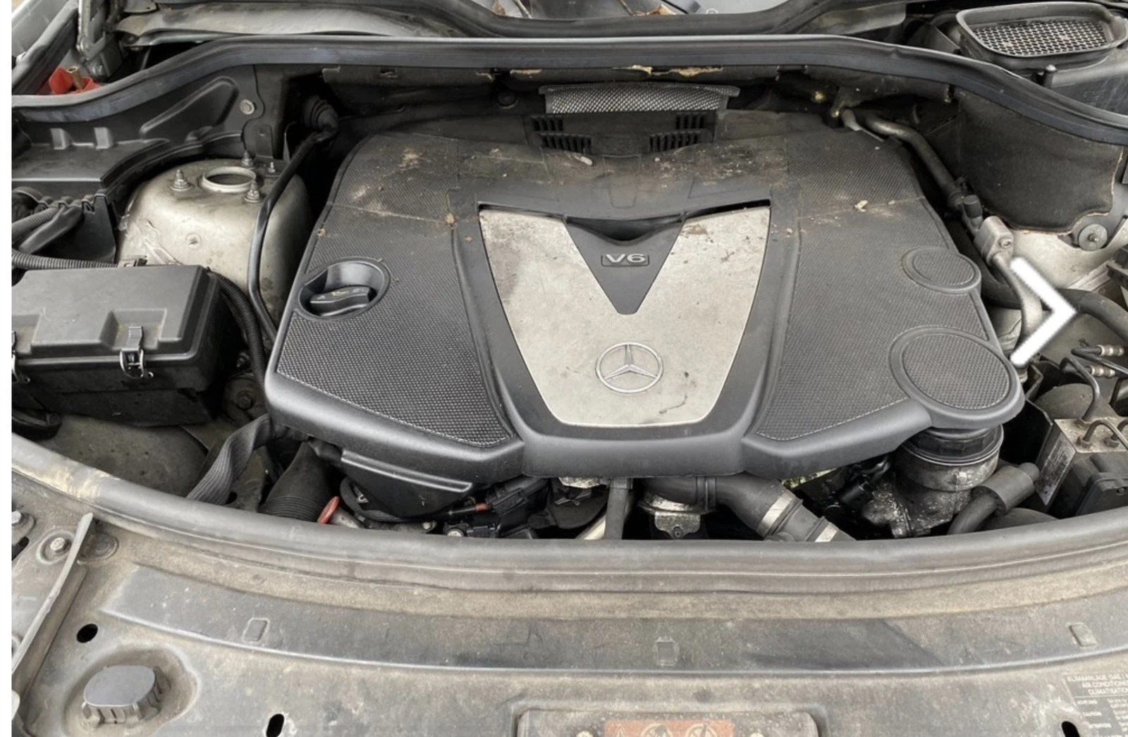 Mercedes-Benz ML 320, снимка 5 - Автомобили и джипове - 54512295