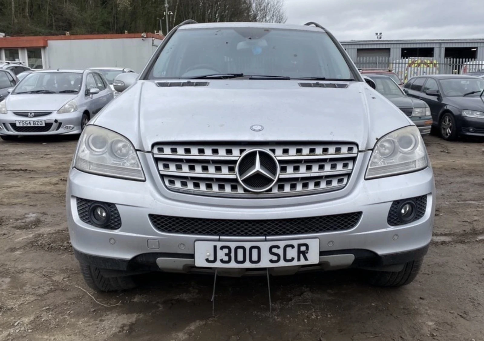Mercedes-Benz ML 320