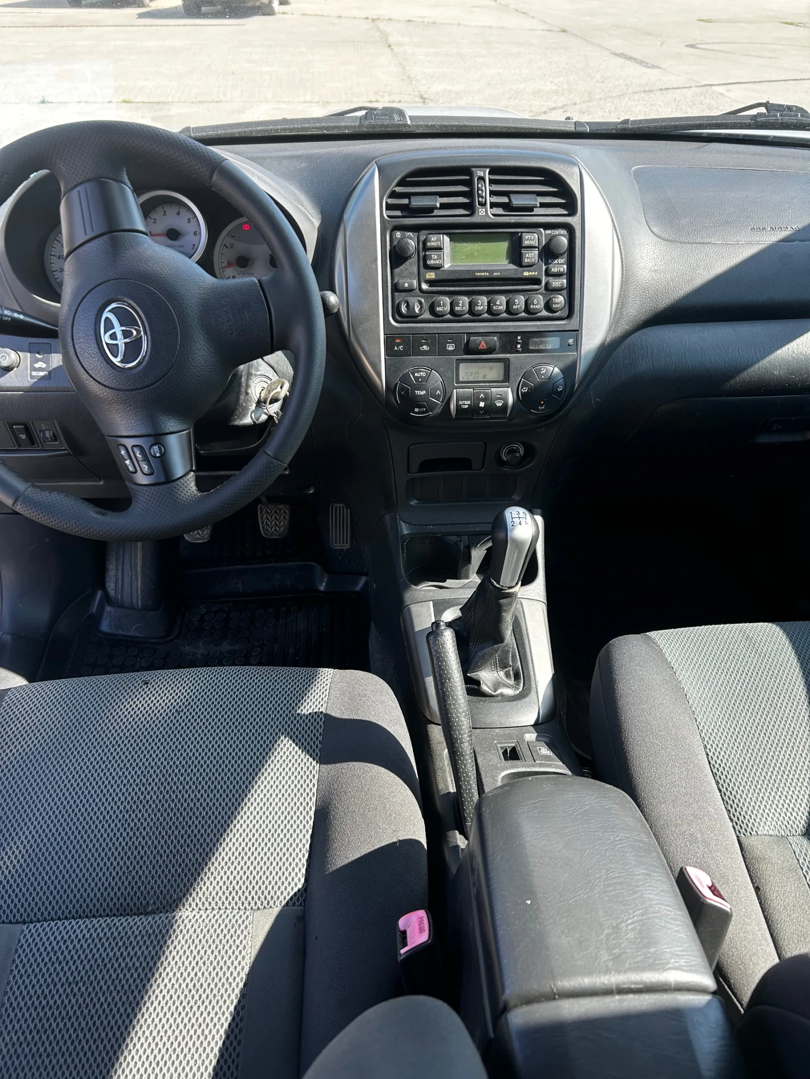 Toyota Rav4 Rav4, снимка 11 - Автомобили и джипове - 54676860
