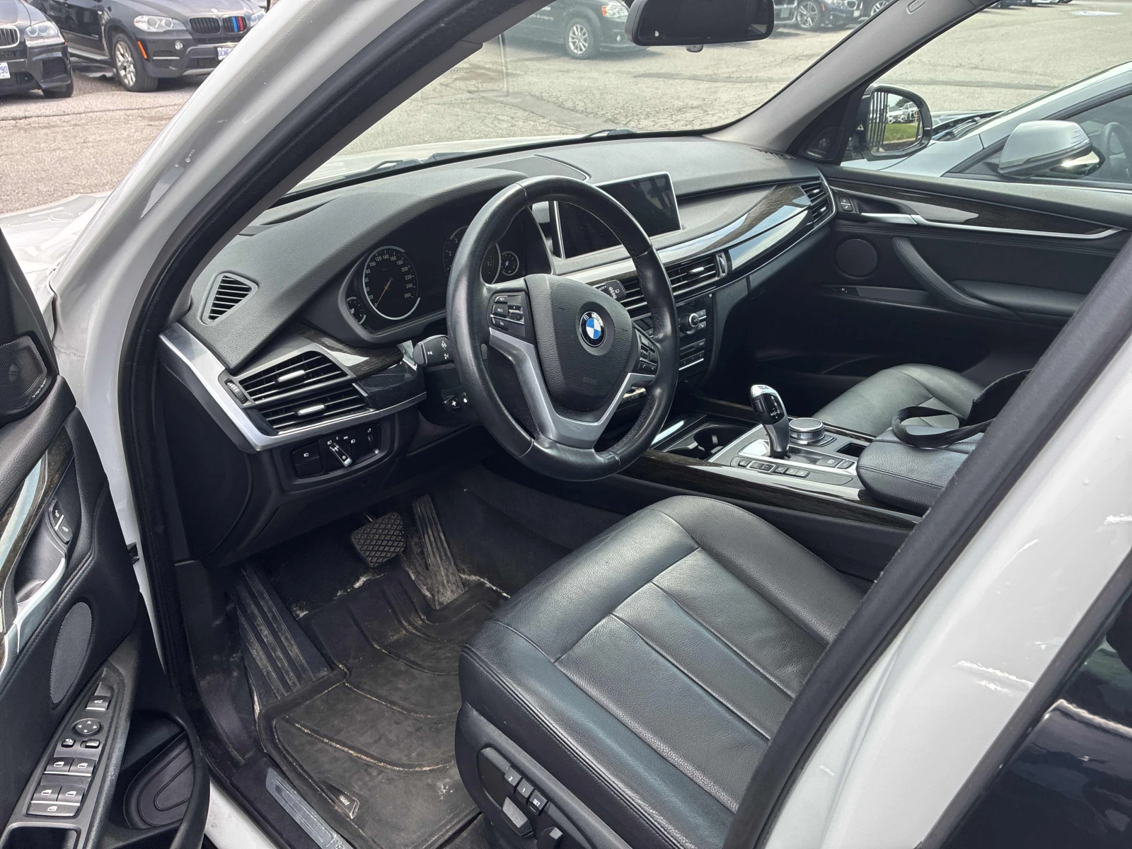 BMW X5 xDrive35i, ПАНО, ПОДГРЕВ, КЛИП НА МОТОРА, снимка 5 - Автомобили и джипове - 55740051
