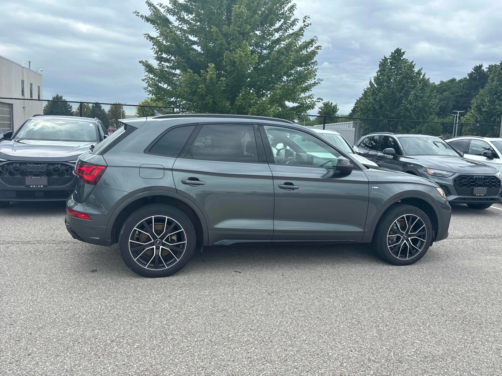 Audi Q5 Technik | CARFAX | БЕЗ ИНЦИДЕНТИ , снимка 4 - Автомобили и джипове - 55981190