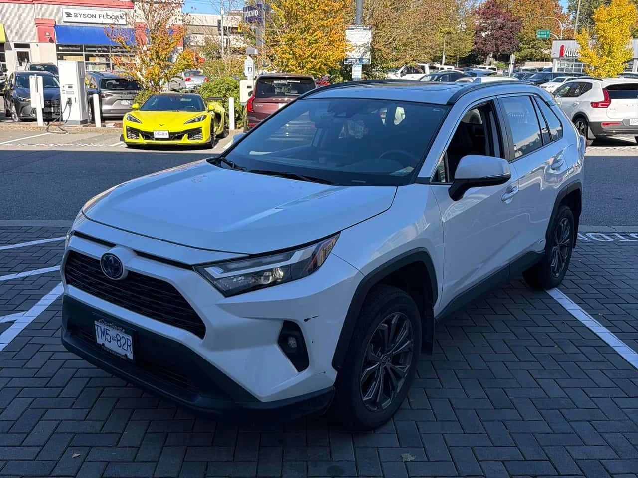 Toyota Rav4 * Hybrid XLE * CARFAX * ОПЦИЯ ЗА ФИНАНСИРАНЕ