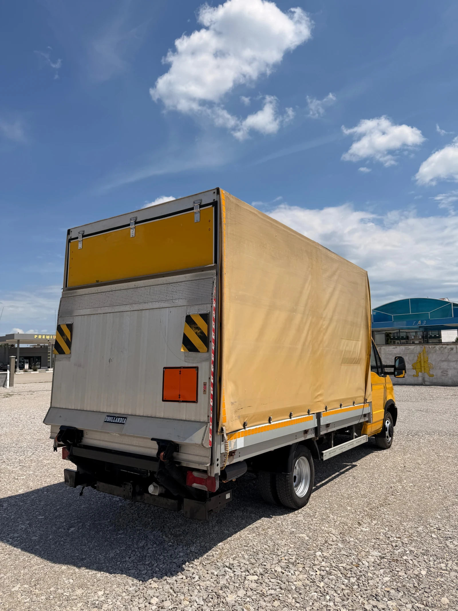 Iveco 35c17 Внос Швейцария , снимка 3 - Бусове и автобуси - 46292142