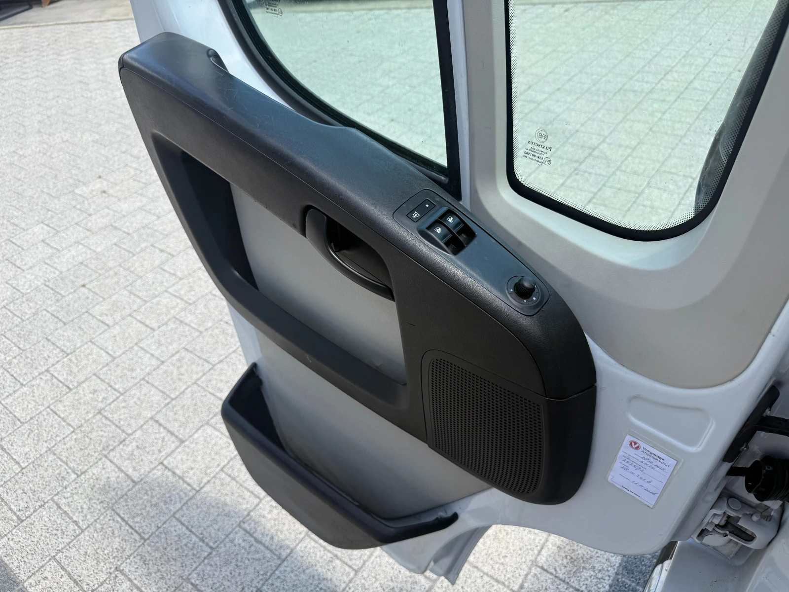 Fiat Ducato 2.3Multijet Товаропътнически 6-местен Климатик , снимка 16 - Бусове и автобуси - 54913687