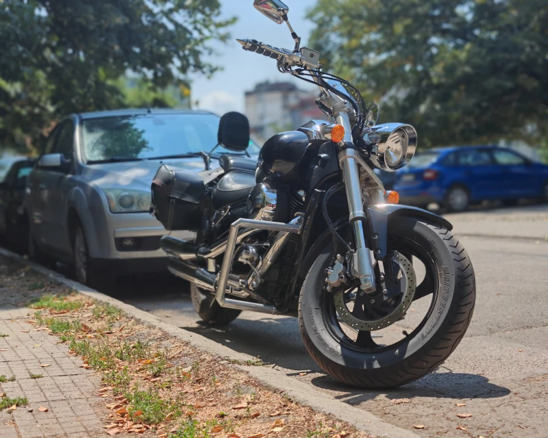Suzuki Intruder M800