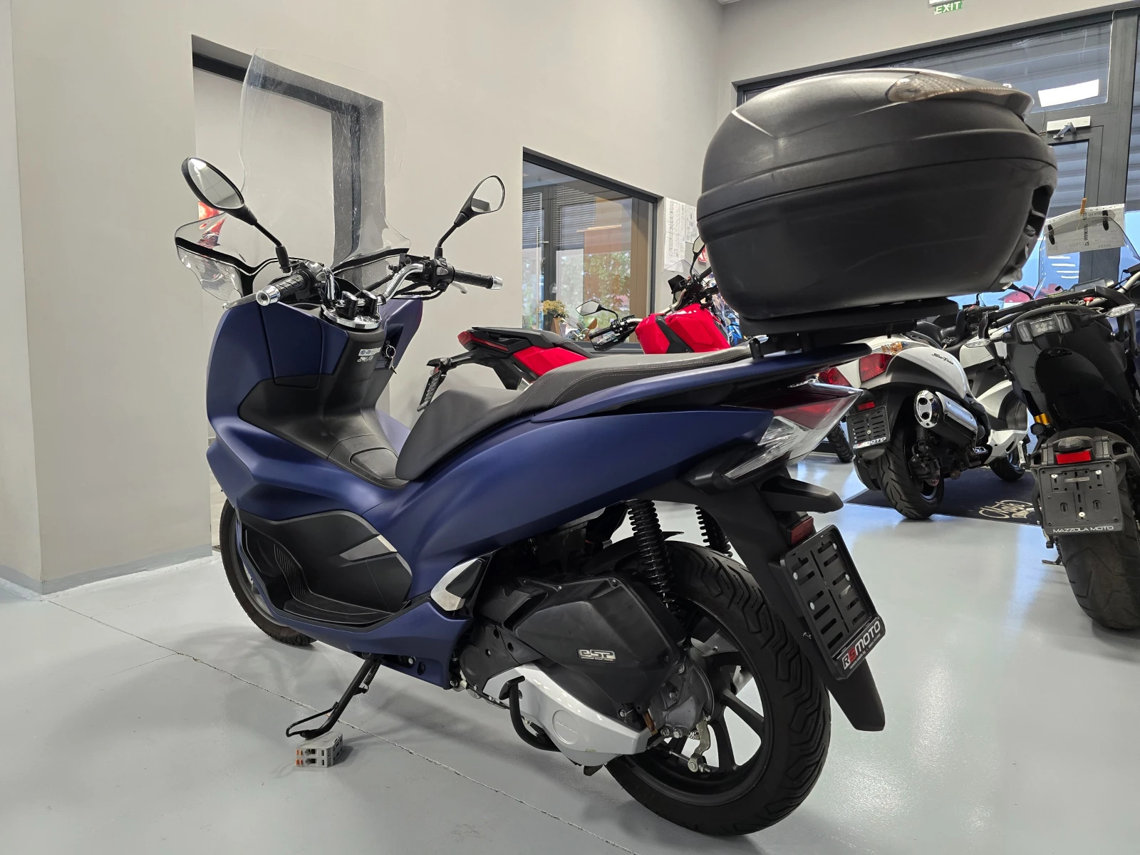 Honda Pcx 125ie, ABS, Start-Stop! - изображение 6