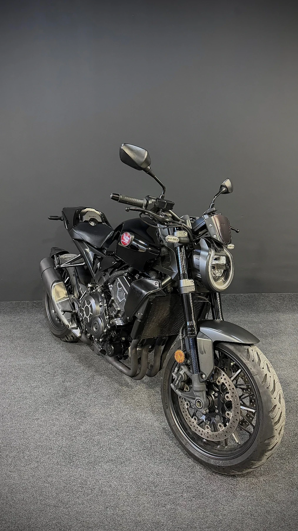 Honda Cb 1000R Black Edition , снимка 3 - Мотоциклети и мототехника - 55414735