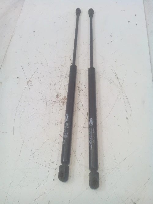 Амортисьори заден капак Ауди А3 1.6 бензин